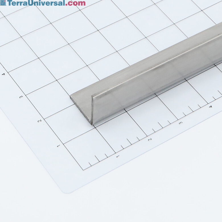 Terra offers 20' 304 stainless steel angle in various measurements to meet fabrication needs.